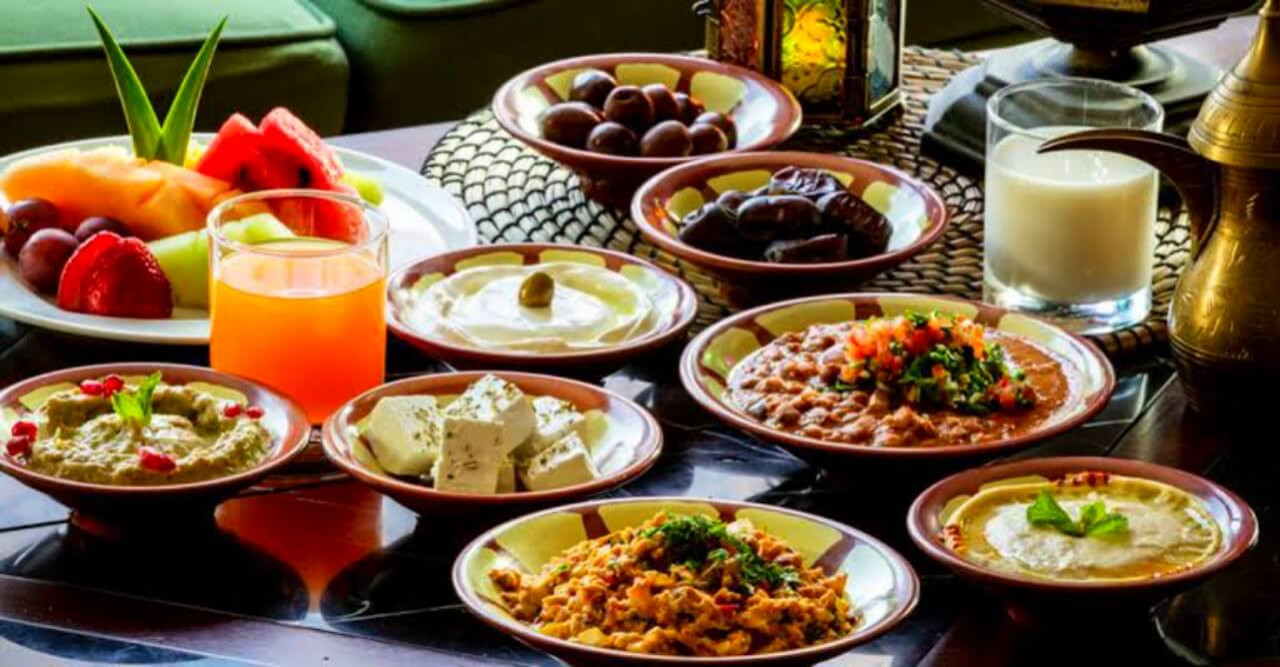 ইফতারে যা খাওয়া উচিত